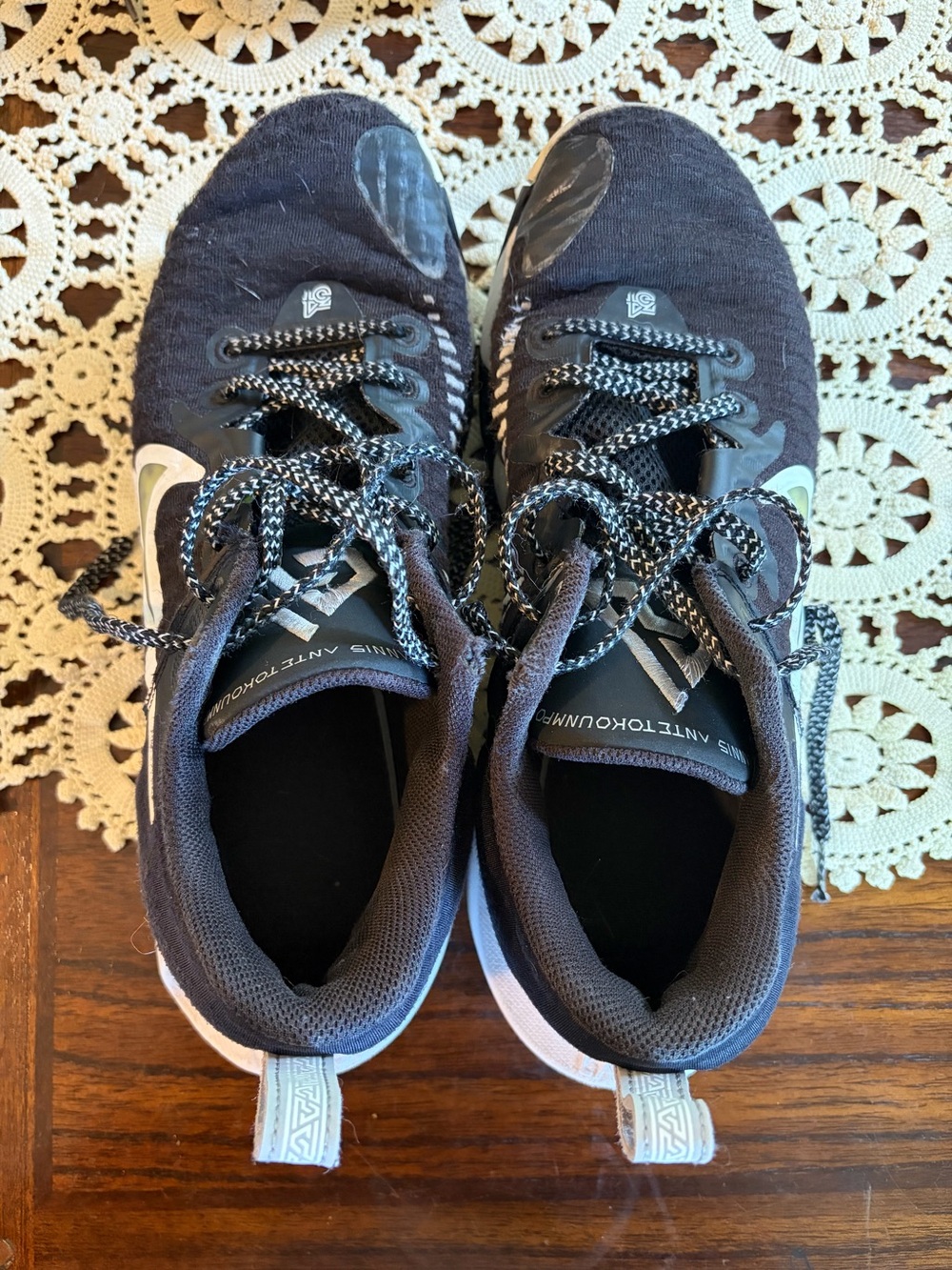 Nike Men’s Giannis Basketball Shoes